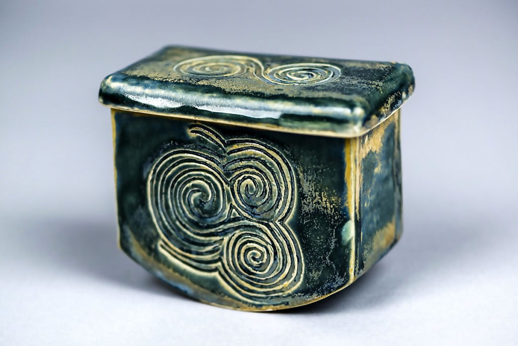 Spiral Urn