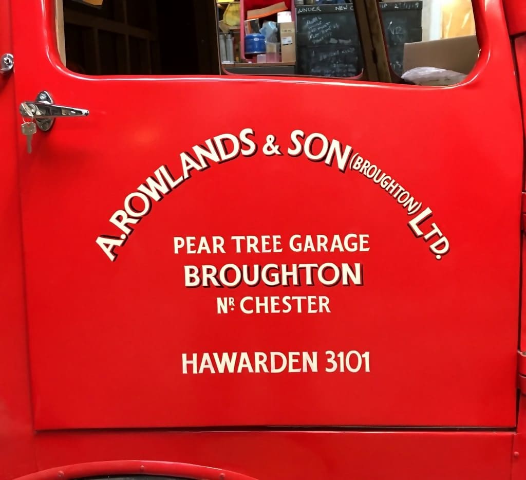 Vehicle signwriting