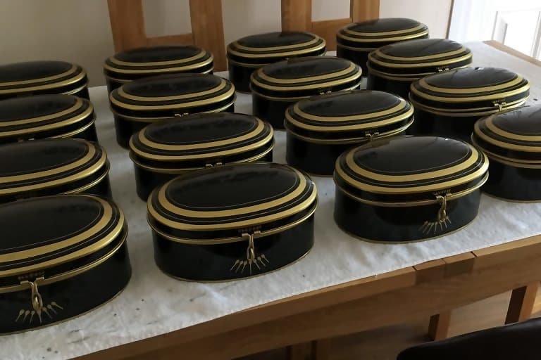 Legal Wig boxes