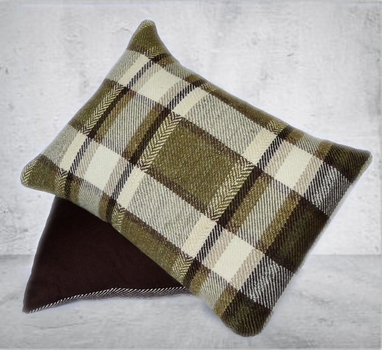 Classic Nettle Tweed Cushion, Green Meadow