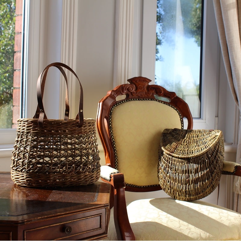 Willow handbag and shoulder bag
