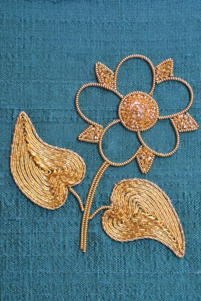 Goldwork Dog Rose