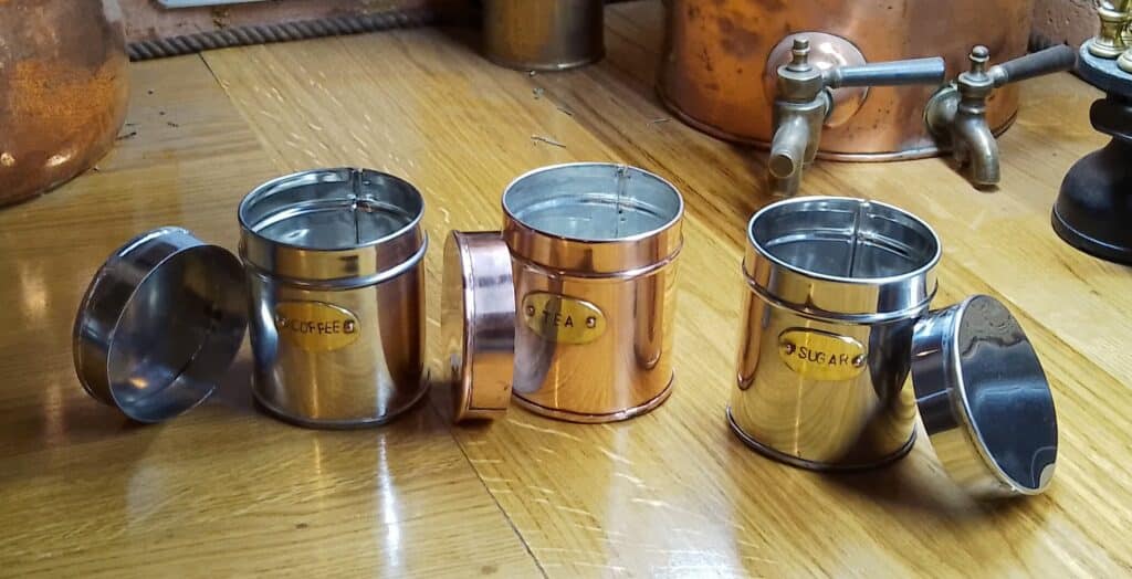 Kitchen storage containers