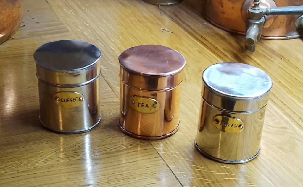 Kitchen storage containers
