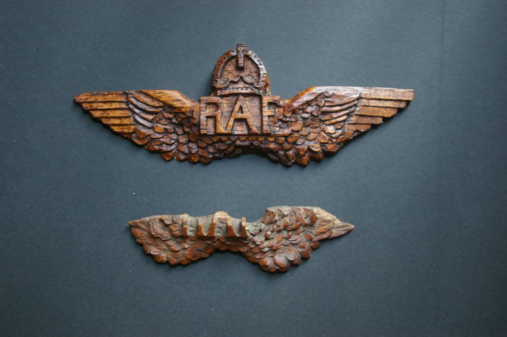 RAF cap badge